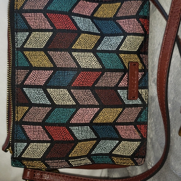 Fossil Campbell ZB7265 Crossbody Chevron Style - Picture 2 of 7